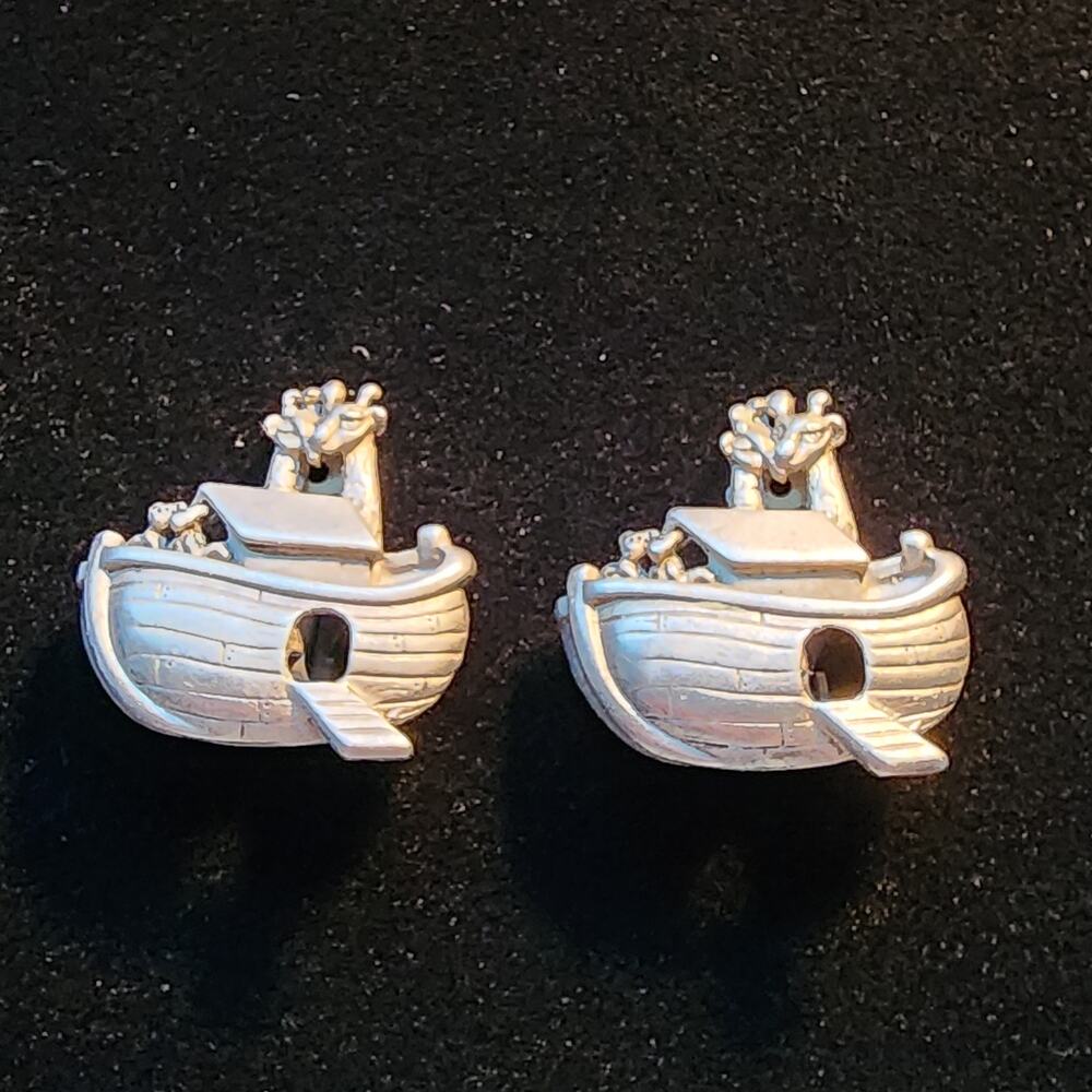 Vintage AJC Noah's Ark Clip On Earrings Giraffes Silver Tone Pewter Bible Theme